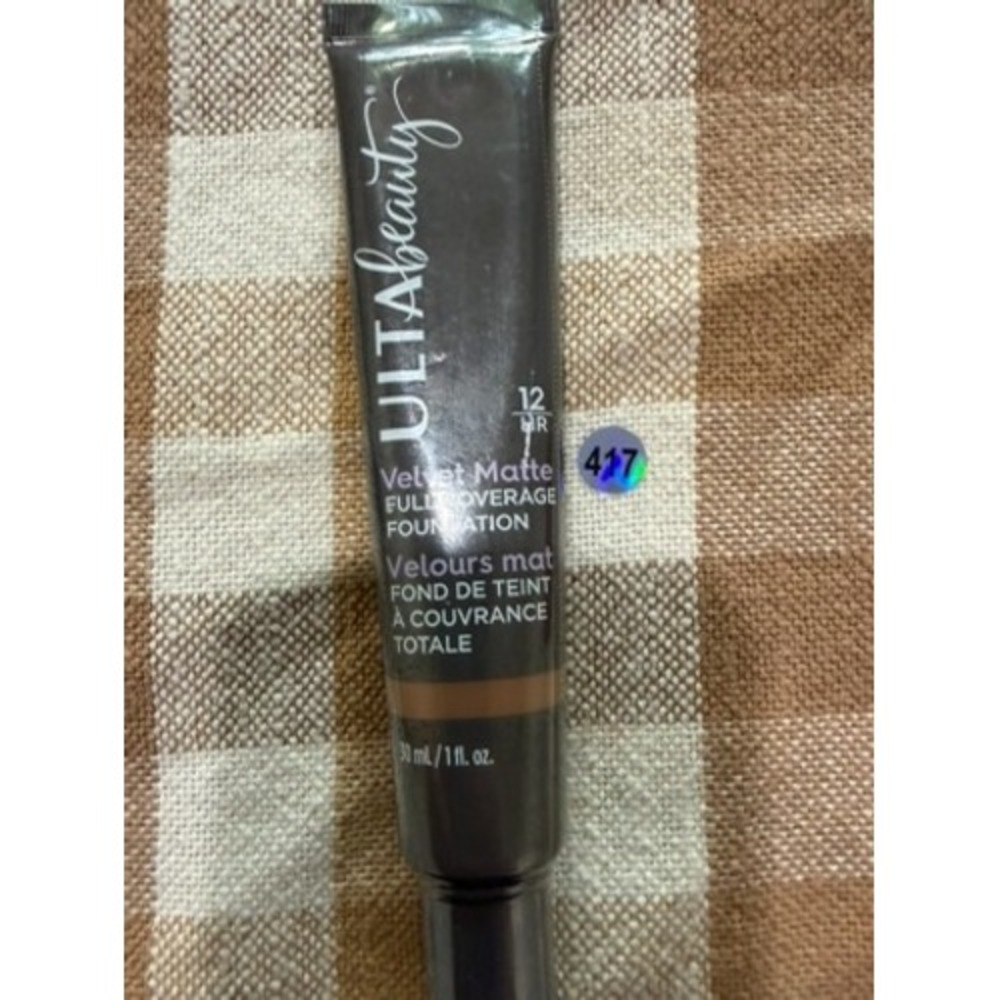 Ulta Beauty Velvet Matte Full Coverage Foundation 12HR Wear 1 fl oz 30ml